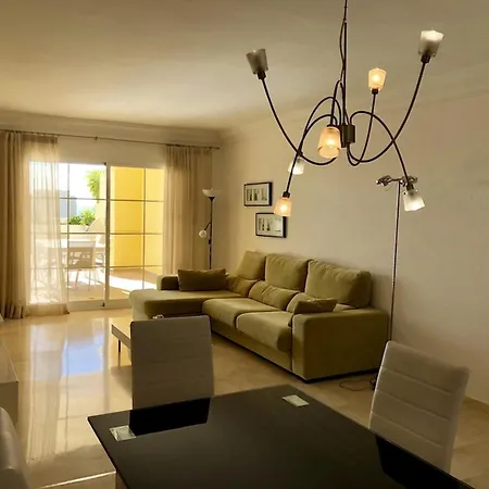 Amazing In Puerto Alto Appartamento Estepona